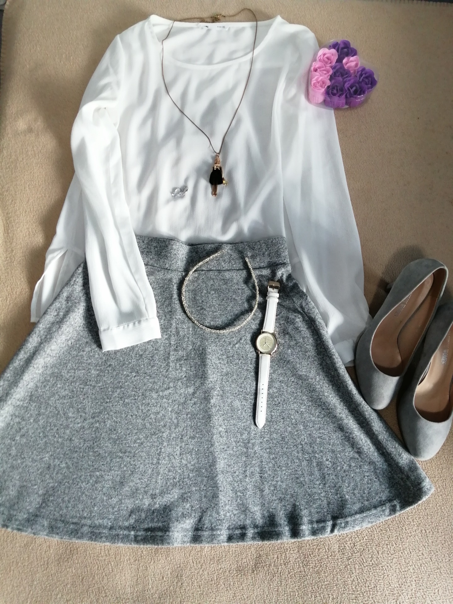 An elegant spring look